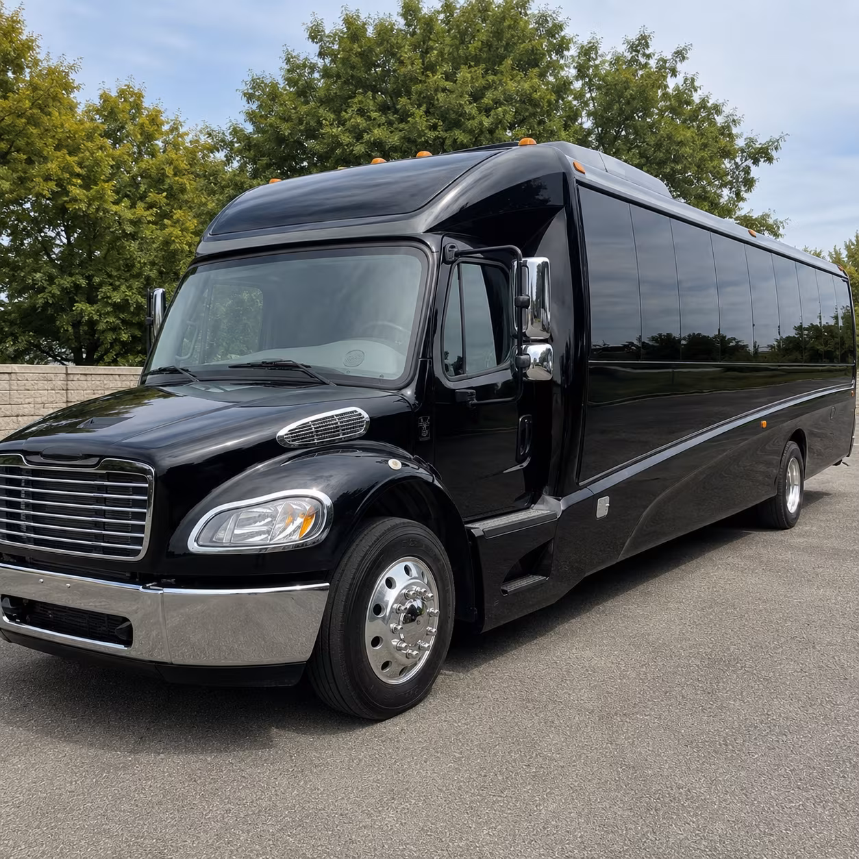 santa clara 35 passenger minibus