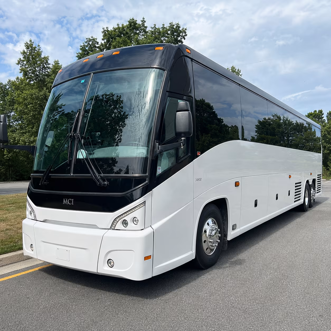 santa clara tech campus shuttle buses and commuter routes